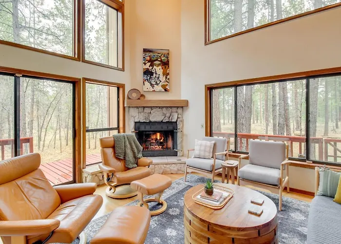 Spacious With Deck - Near Golf