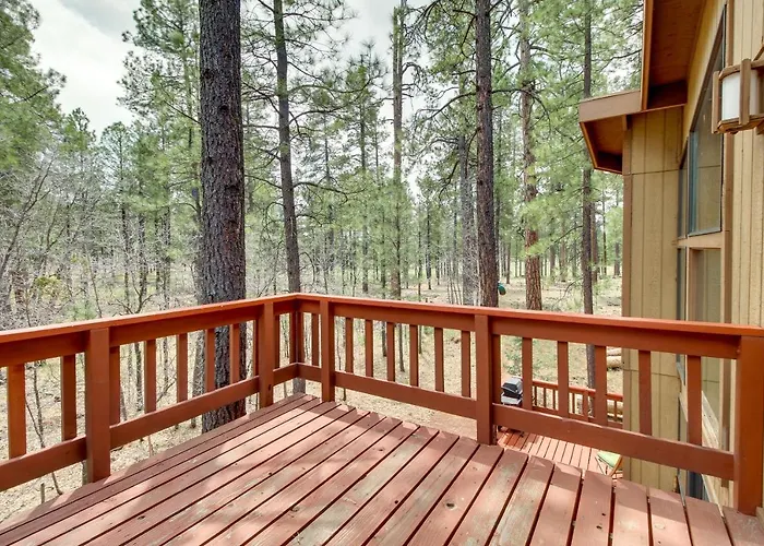 Spacious With Deck - Near Golf